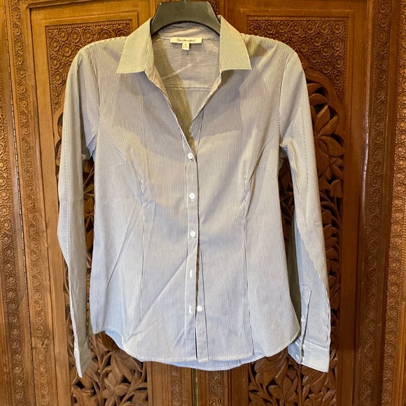 Quintessential, button-down shirt gray and white pinstripes - Picture 1 of 8